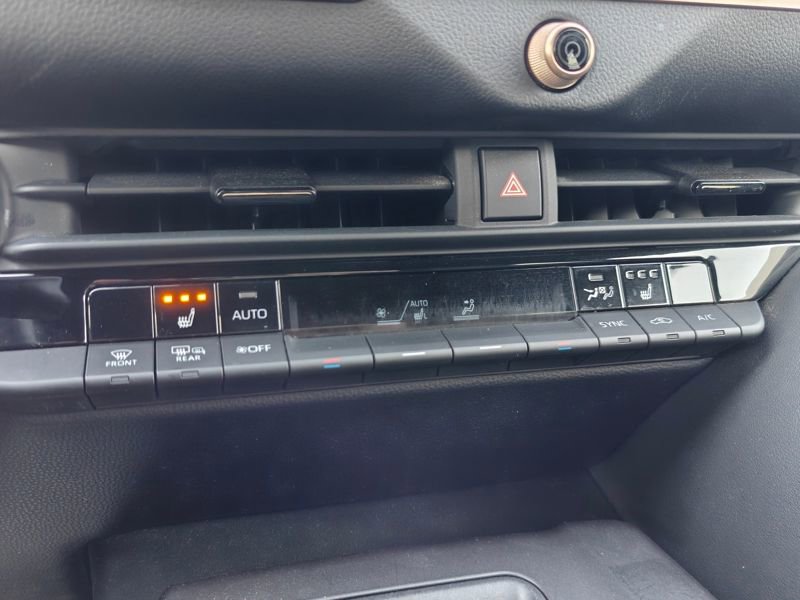 Used 2023 Toyota Crown XLE image 30