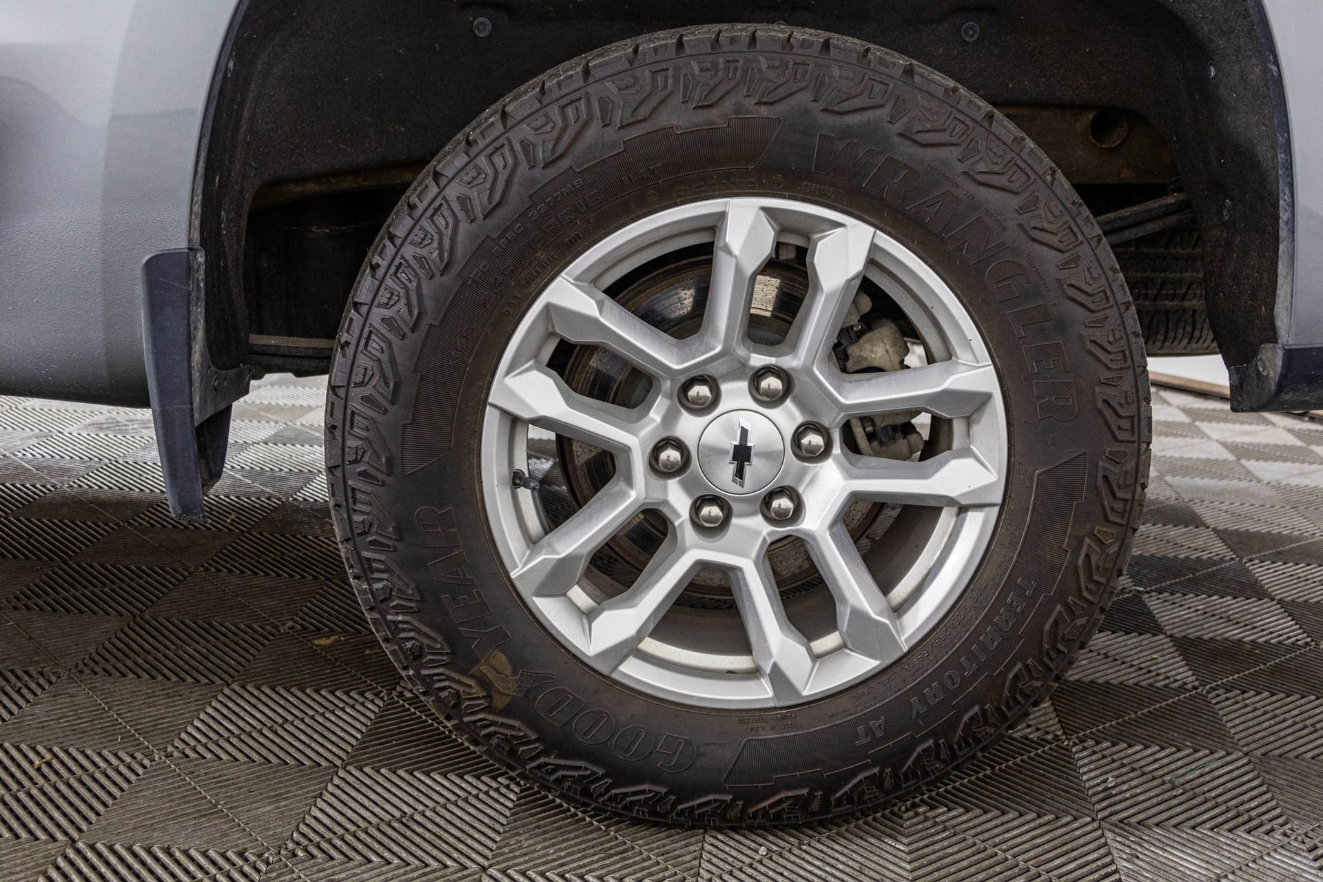 Used 2023 Chevrolet Silverado 1500 RST w/ LPO, Liner Protection Package image 53