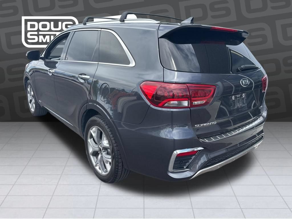 Certified 2019 Kia Sorento SX w/ SX Touring Package AWD/4WD image 3