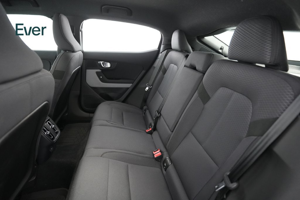 Used 2024 Polestar Polestar 2 RWD image 24