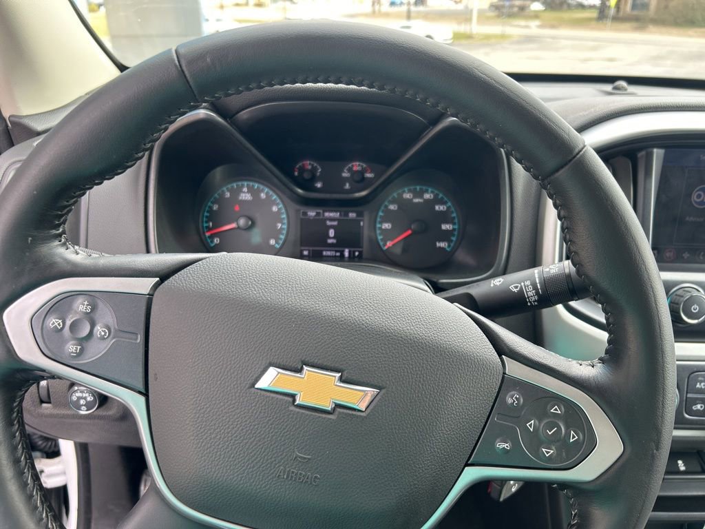 Used 2022 Chevrolet Colorado LT w/ LT Convenience Package image 9