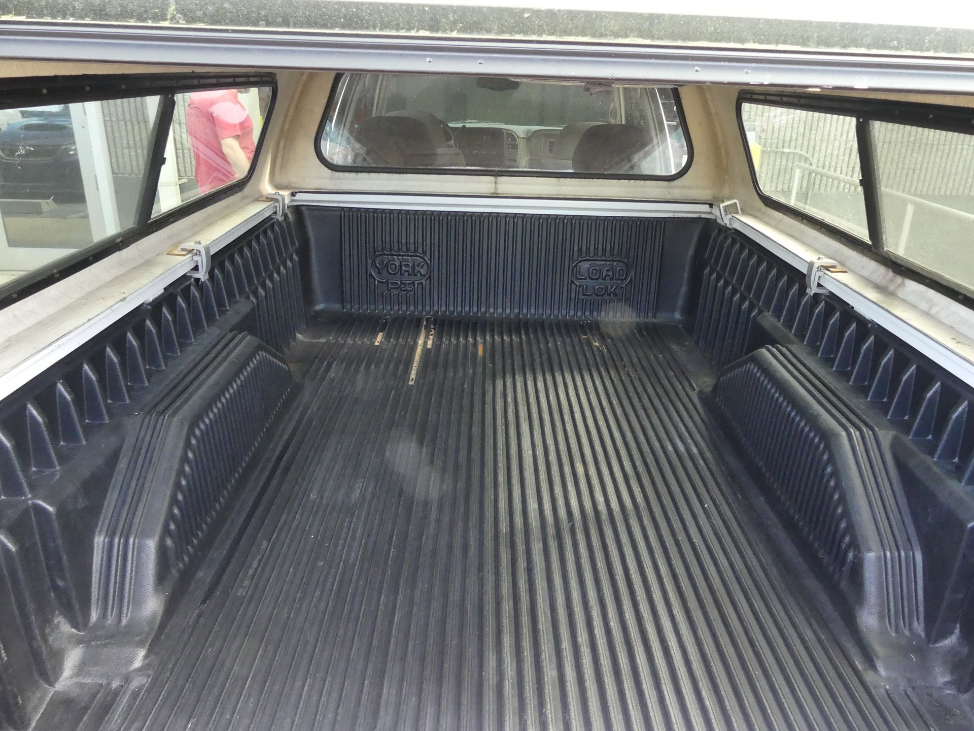 Used 2000 Chevrolet Silverado 3500 2WD Crew Cab image 89