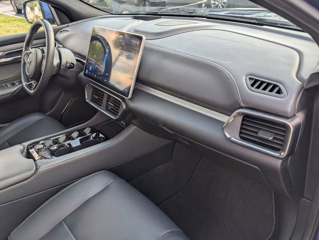 Used 2023 VinFast VF 8 Plus AWD/4WD image 13