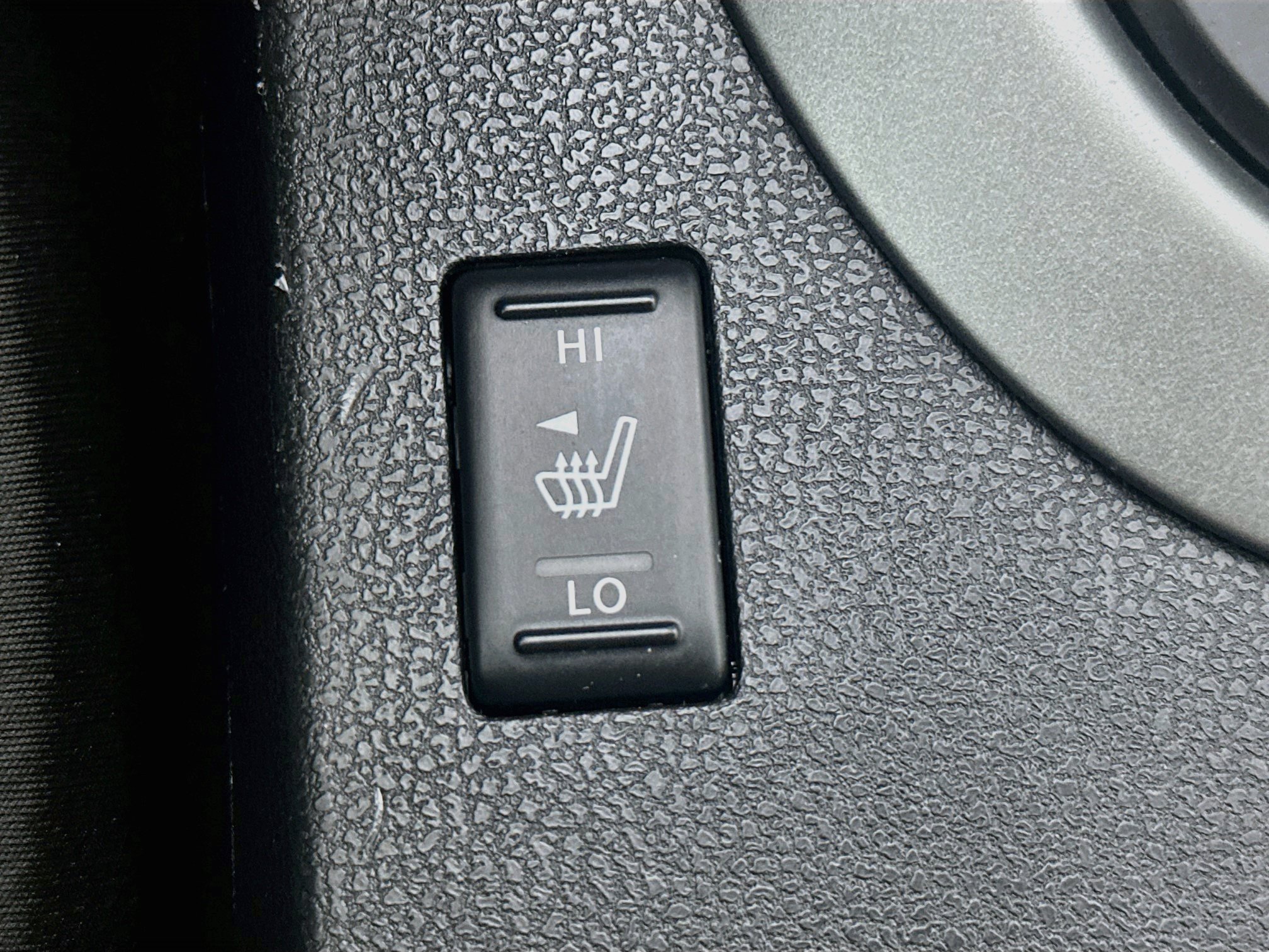 Used 2013 Nissan Rogue SL FWD image 24