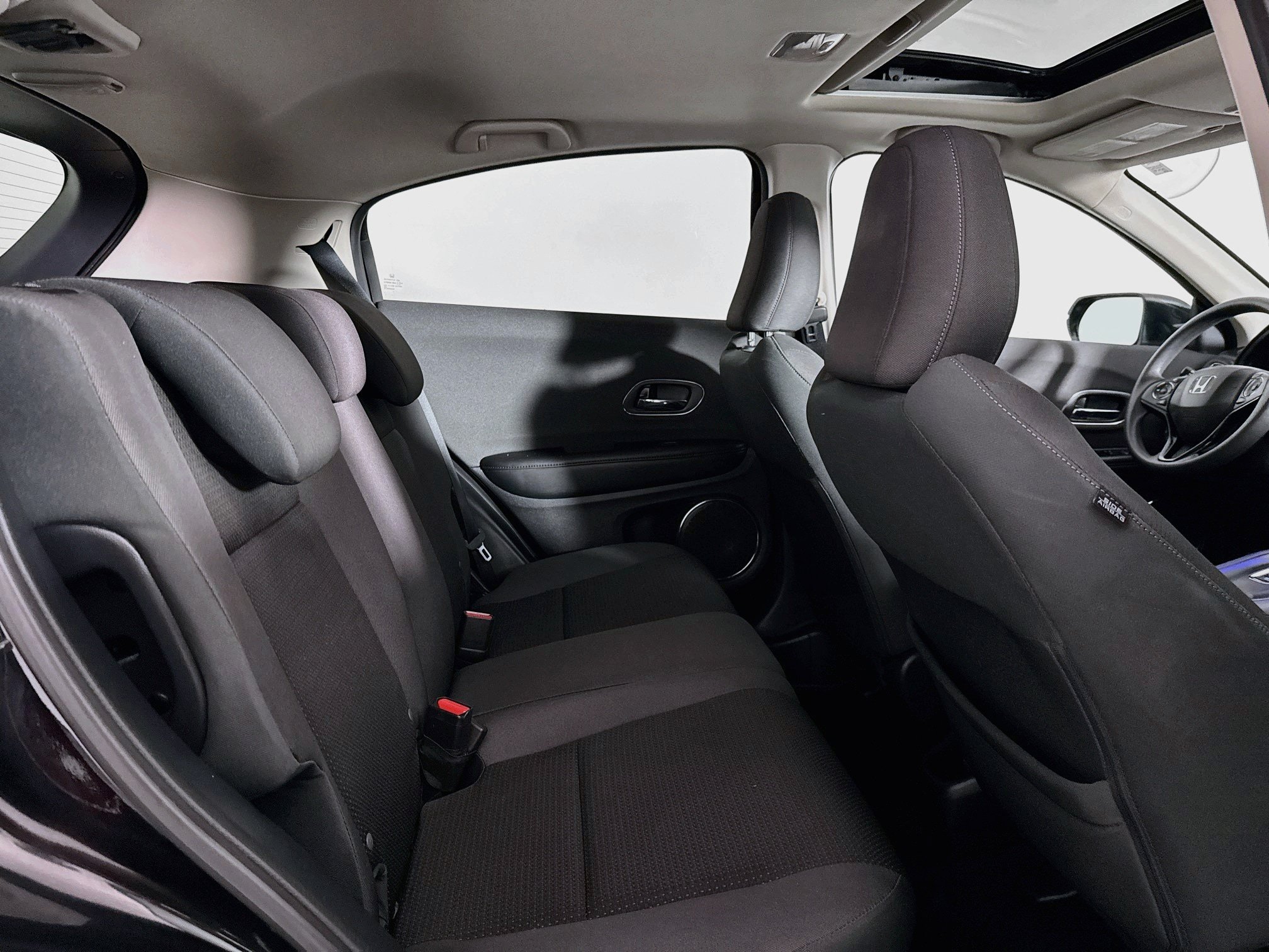 Used 2022 Honda HR-V EX image 37