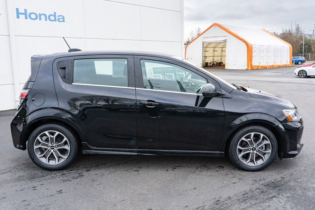 Used 2019 Chevrolet Sonic LT w/ Convenience Package image 16