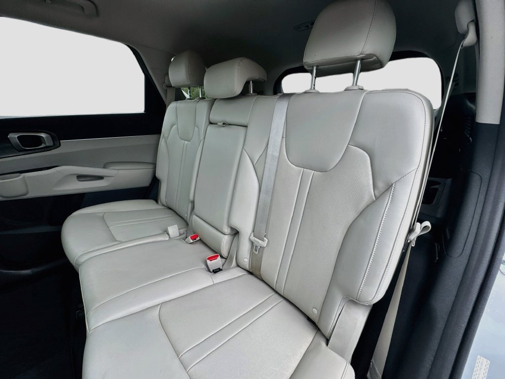 Certified 2022 Kia Sorento S FWD image 27