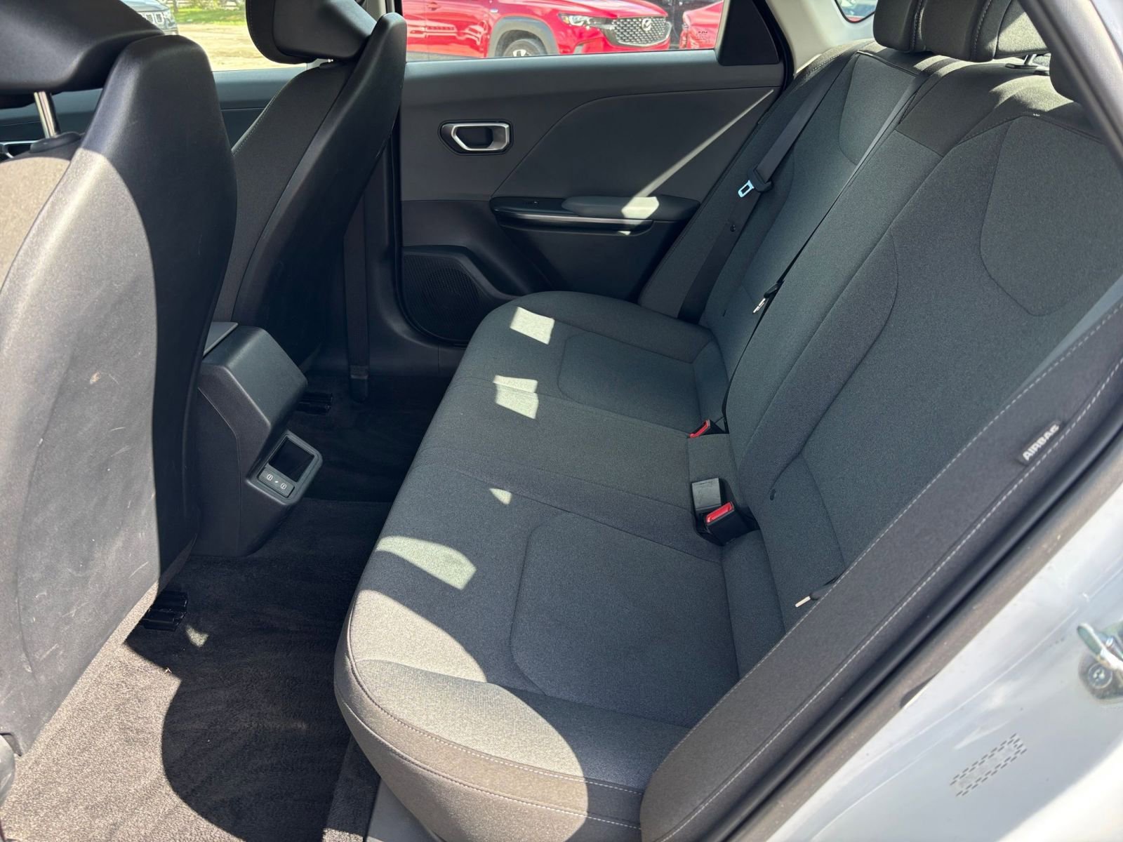 Used 2025 Kia K4 FWD image 25