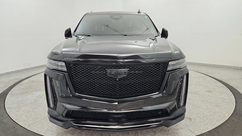 Used 2023 Cadillac Escalade ESV V w/ Heavy-Duty Trailer Package AWD/4WD image 9