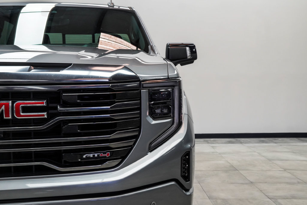 Used 2023 GMC Sierra 1500 AT4 w/ Technology Package AWD/4WD image 5