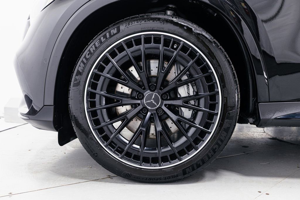 Used 2025 Mercedes-Benz GLC 43 AMG 4MATIC Coupe image 40