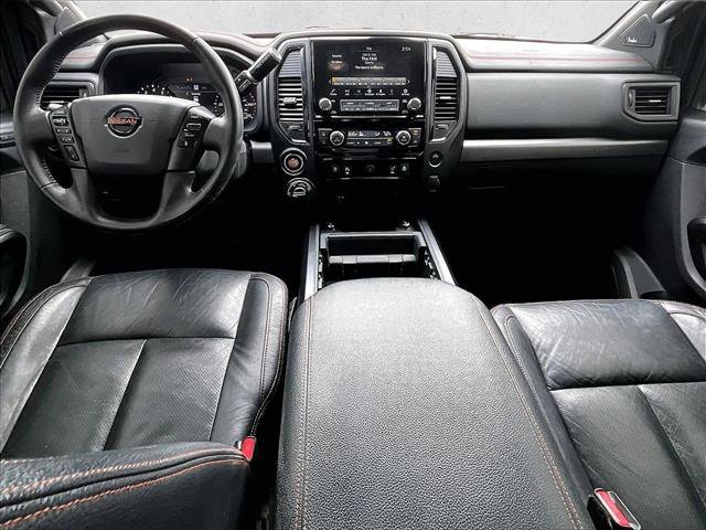 Used 2021 Nissan Titan PRO-4X w/ Pro-4x Convenience Package image 15