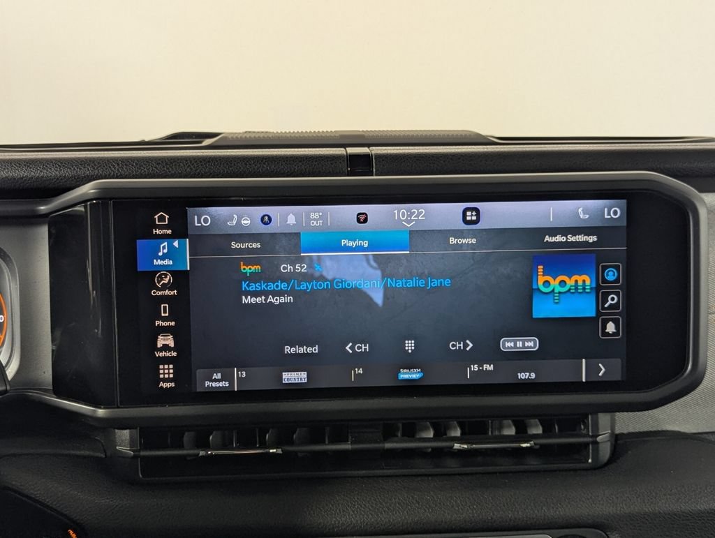 Used 2025 Jeep Wrangler Unlimited Sport AWD/4WD image 18