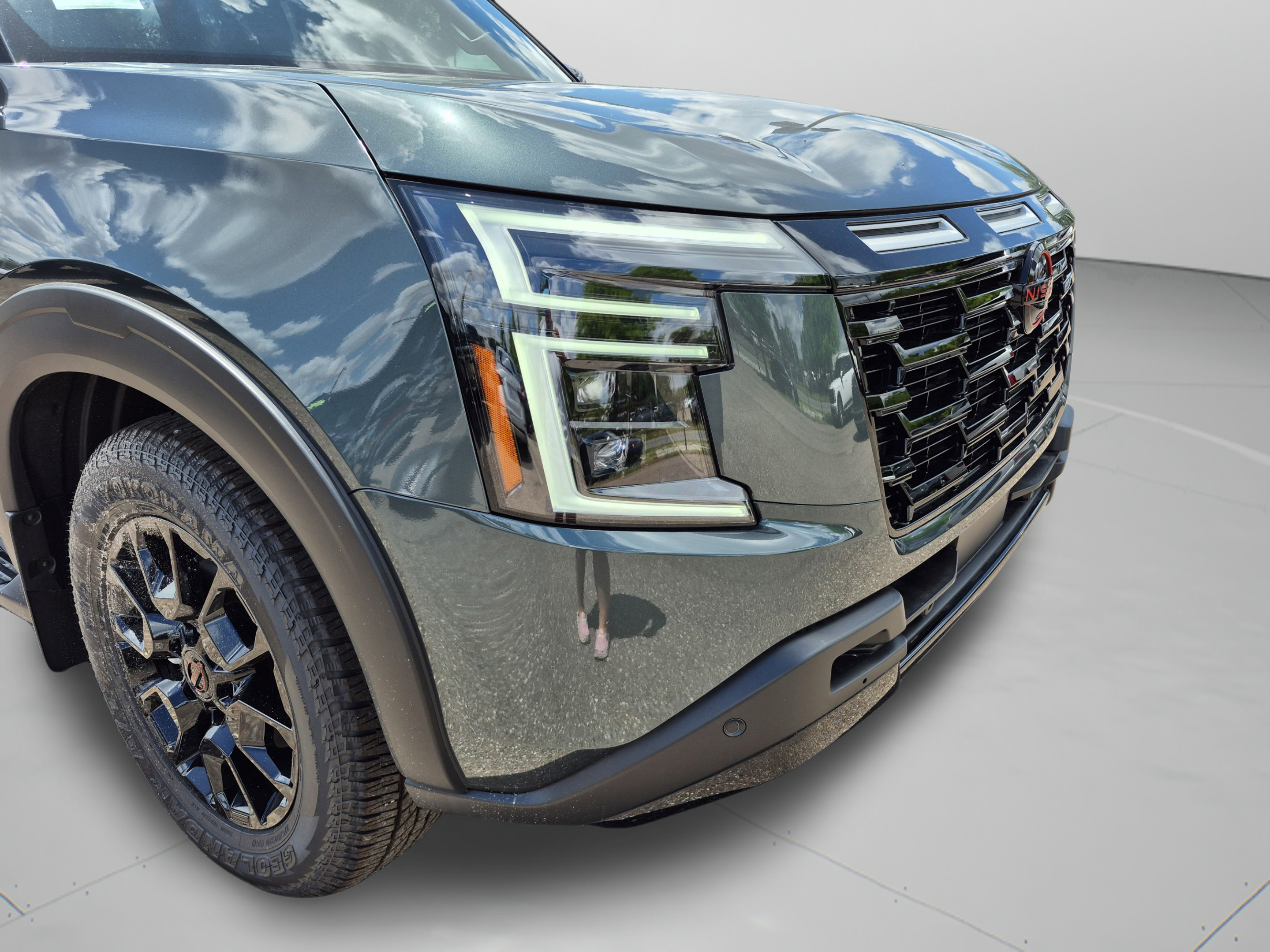 New 2026 Nissan Armada PRO-4X AWD/4WD image 41