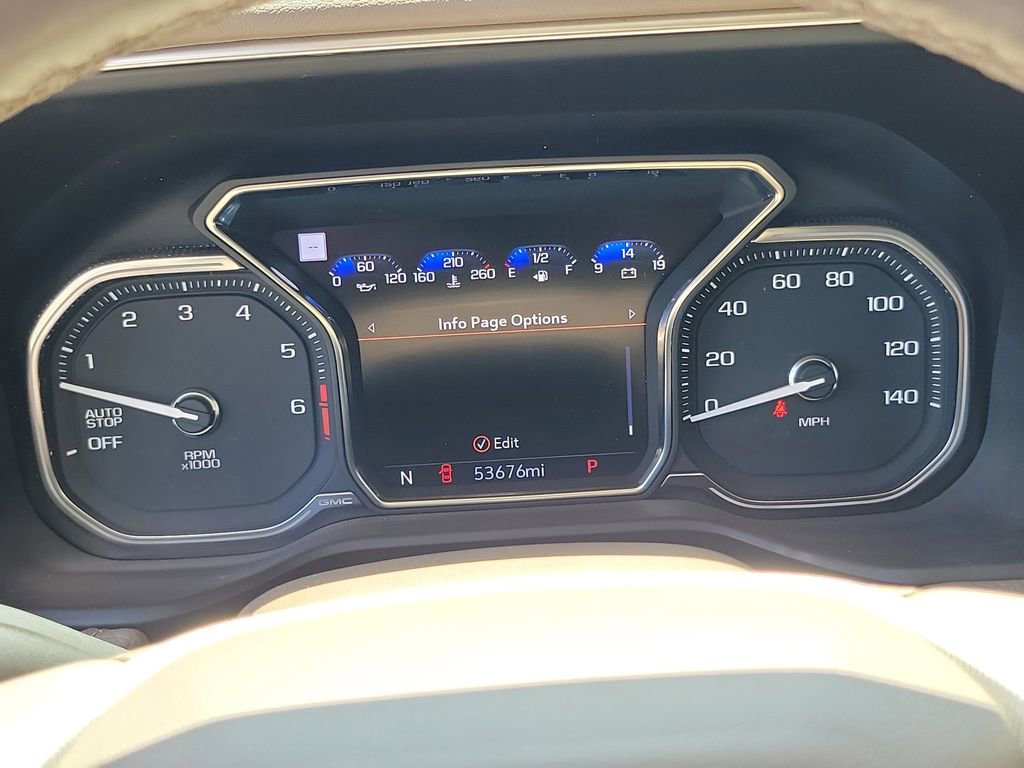 Used 2021 GMC Yukon XL Denali w/ Denali Premium Package image 26