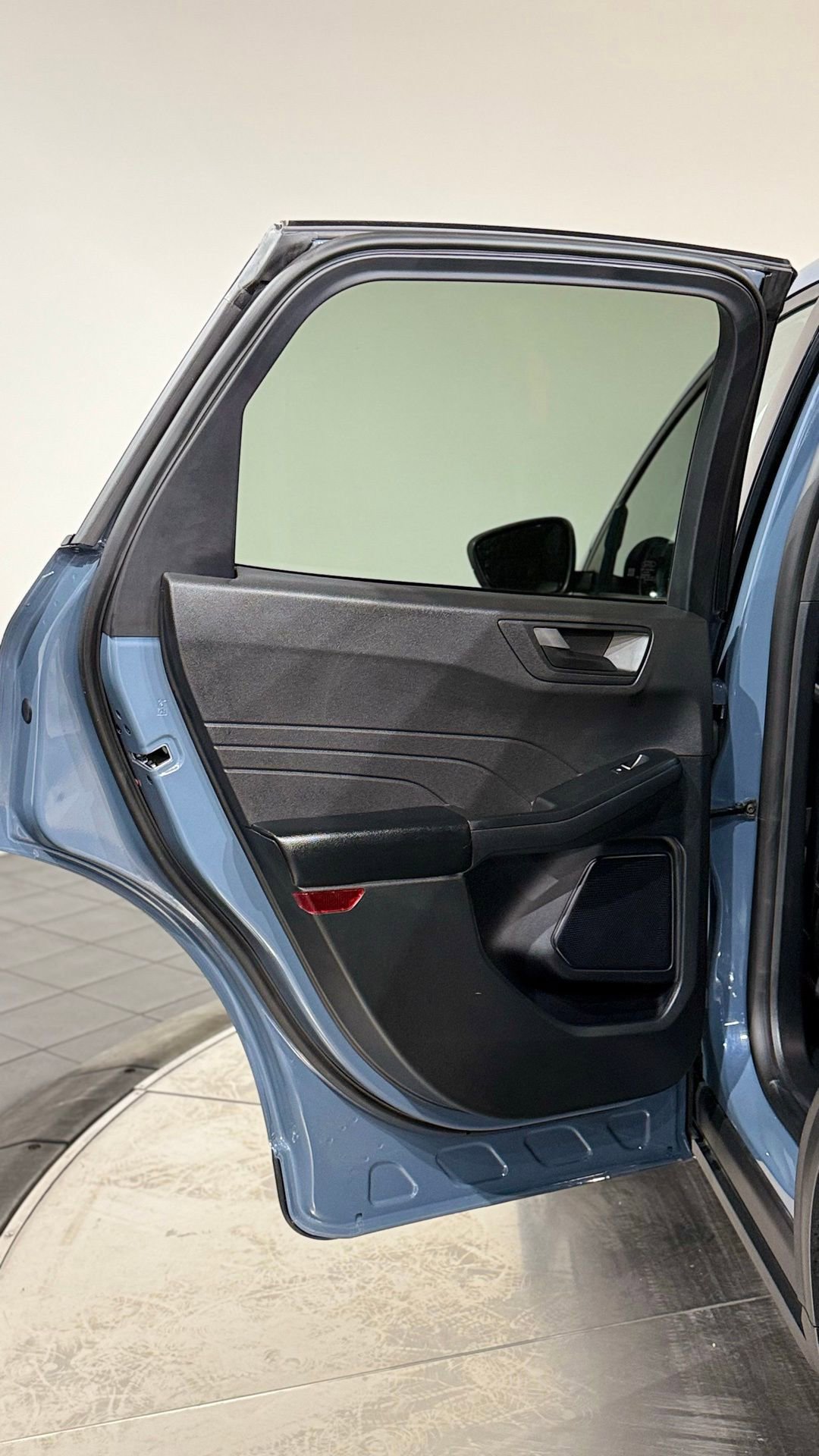 Used 2025 Ford Escape Active image 39