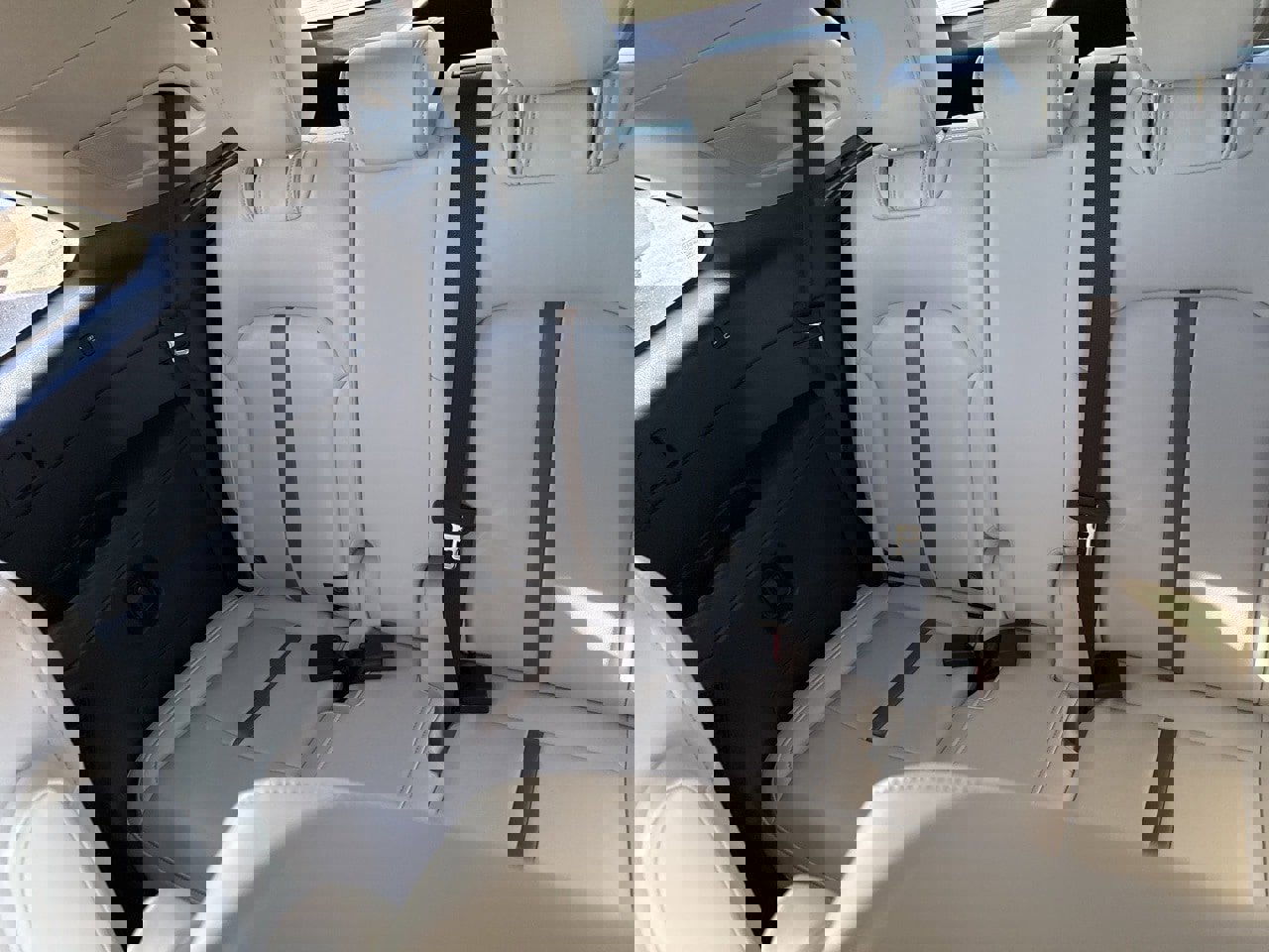 Used 2025 MAZDA CX-90 Plug-In Hybrid w/ Premium Plus image 9