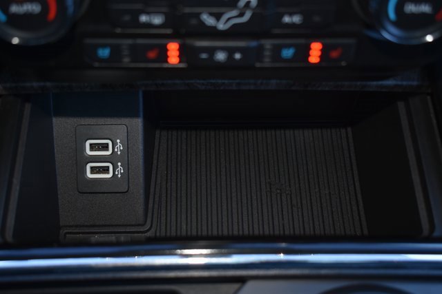 Used 2018 Ford F250 Lariat w/ Lariat Ultimate Package image 37