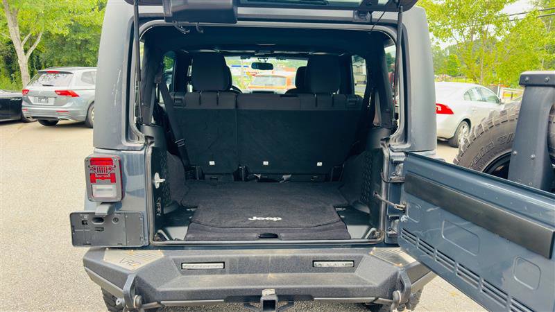 Used 2017 Jeep Wrangler Unlimited Sport image 18