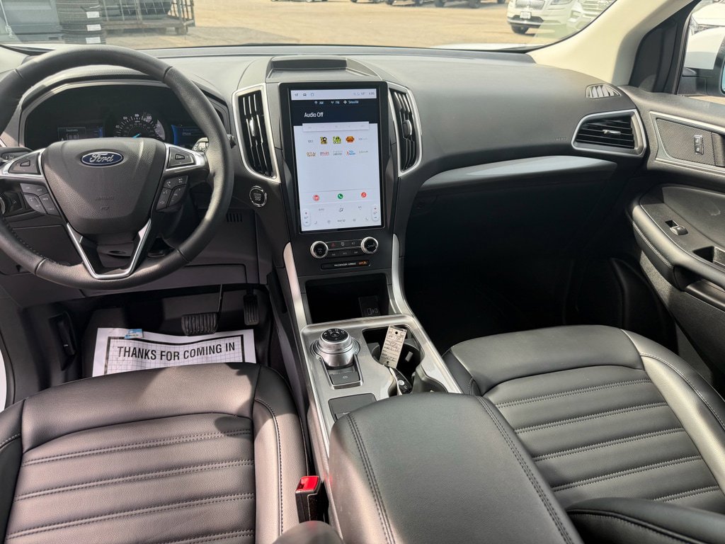 Used 2024 Ford Edge SEL AWD/4WD image 9