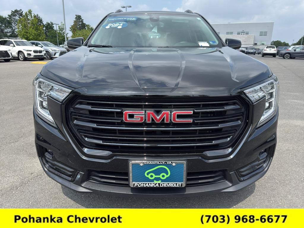 Certified 2024 GMC Terrain SLT w/ Elevation Edition FWD image 2