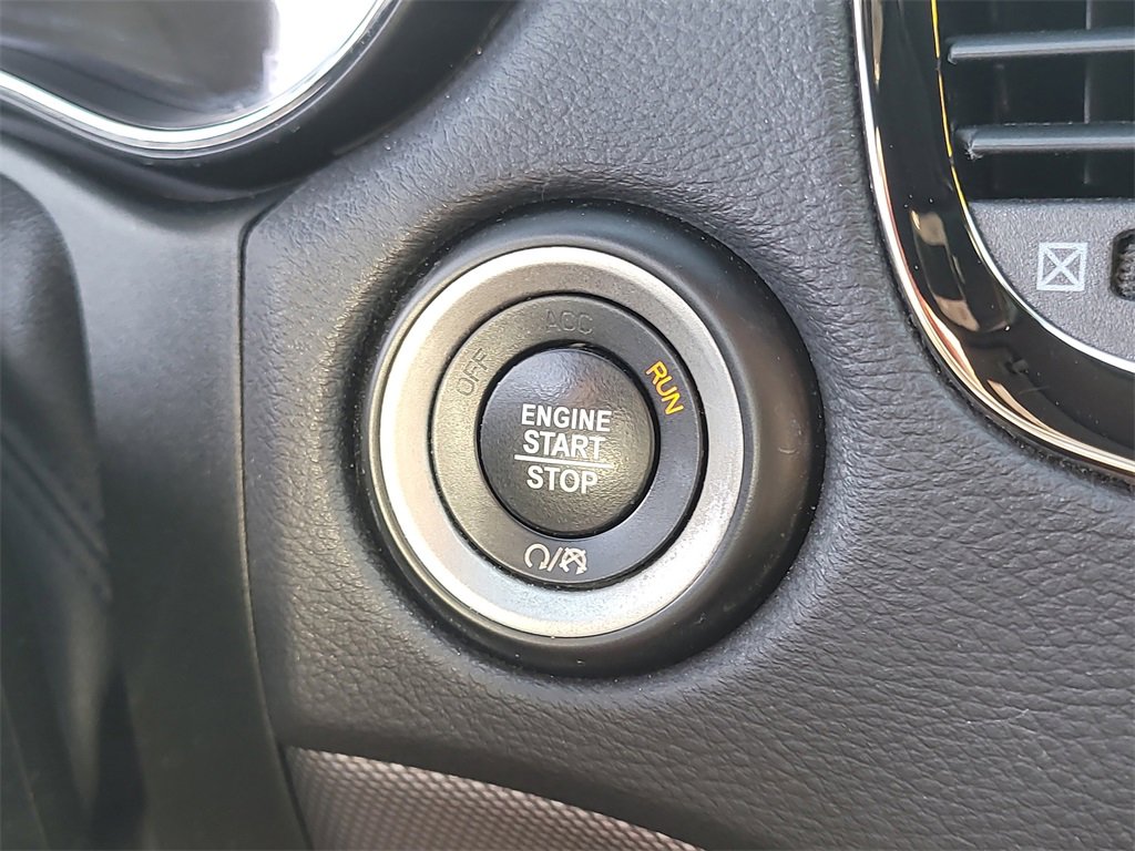 Used 2020 Dodge Durango GT w/ Blacktop Package image 30