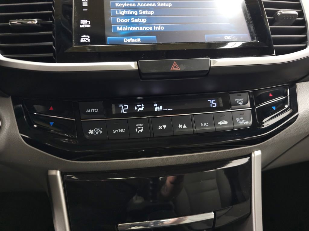 Used 2016 Honda Accord EX image 24