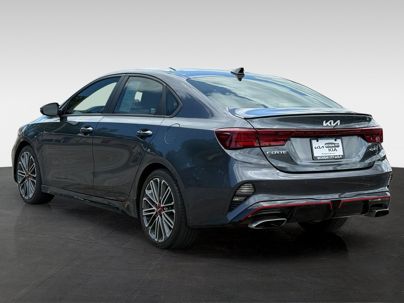 Used 2024 Kia Forte GT w/ GT2 Package FWD image 7