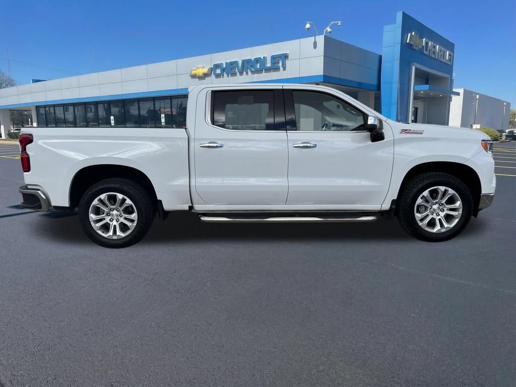 Used 2022 Chevrolet Silverado 1500 LTZ w/ Technology Package image 10