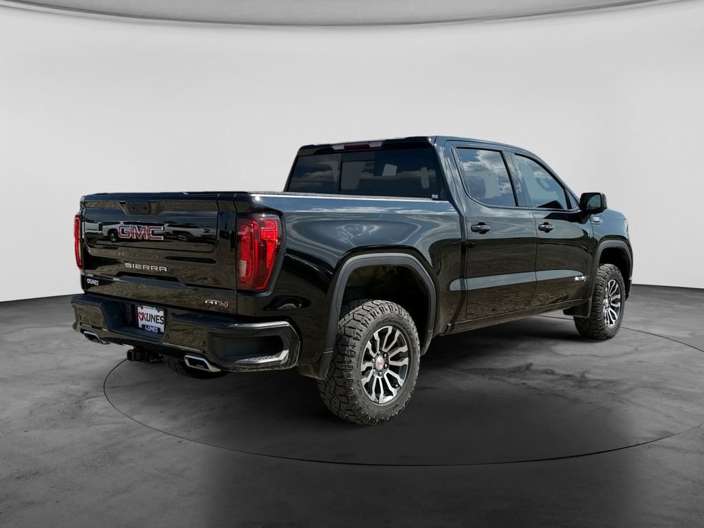 Used 2023 GMC Sierra 1500 AT4 w/ AT4 Preferred Package AWD/4WD image 10