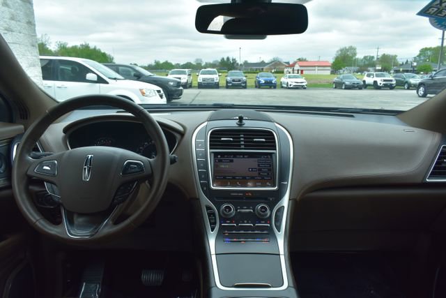 Used 2018 Lincoln MKX Reserve w/ Driver Assistance Package AWD/4WD image 41