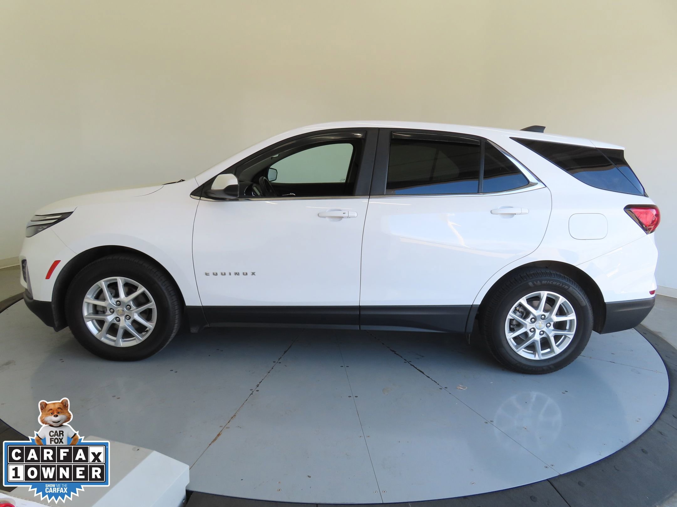 Used 2022 Chevrolet Equinox LT FWD image 4