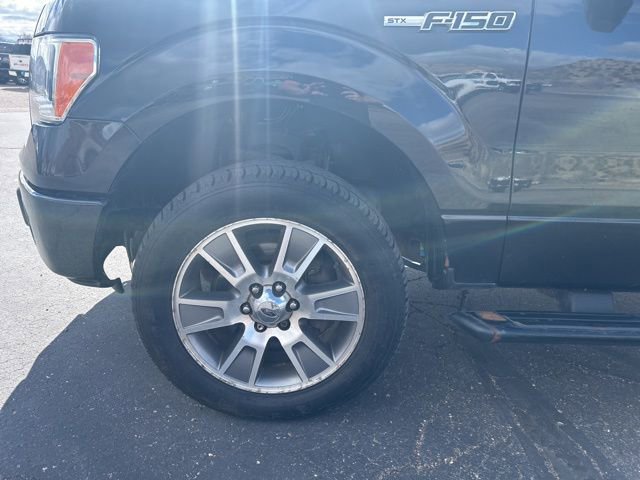 Used 2014 Ford F150 STX w/ Equipment Group 201A Mid image 9