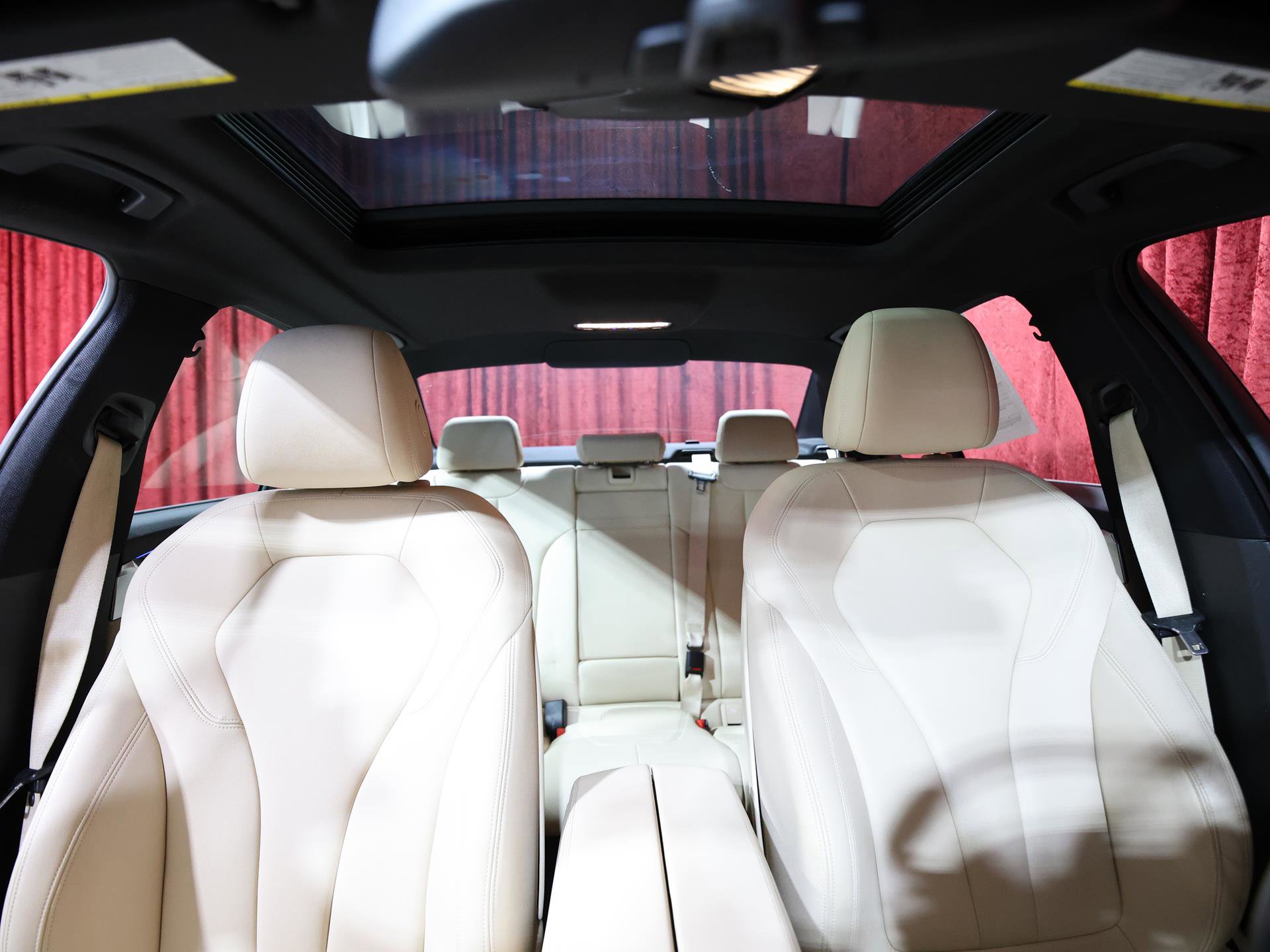 Used 2018 BMW 530i xDrive image 22