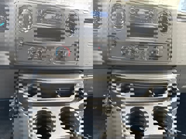 New 2026 Ford E-450 and Econoline 450 Super Duty w/ Power Equipment Group RWD image 18