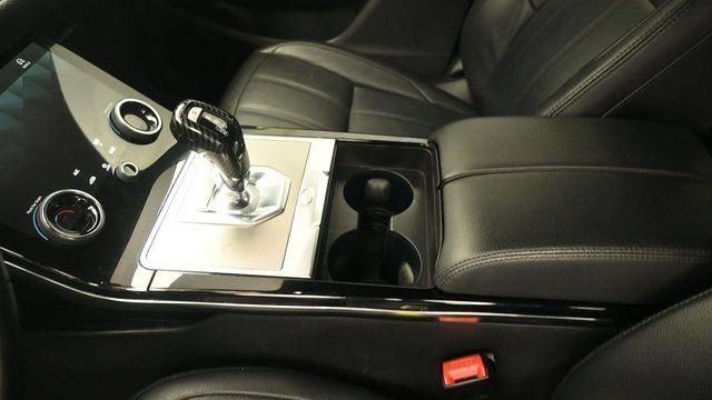 Used 2022 Land Rover Range Rover Evoque S AWD/4WD image 23