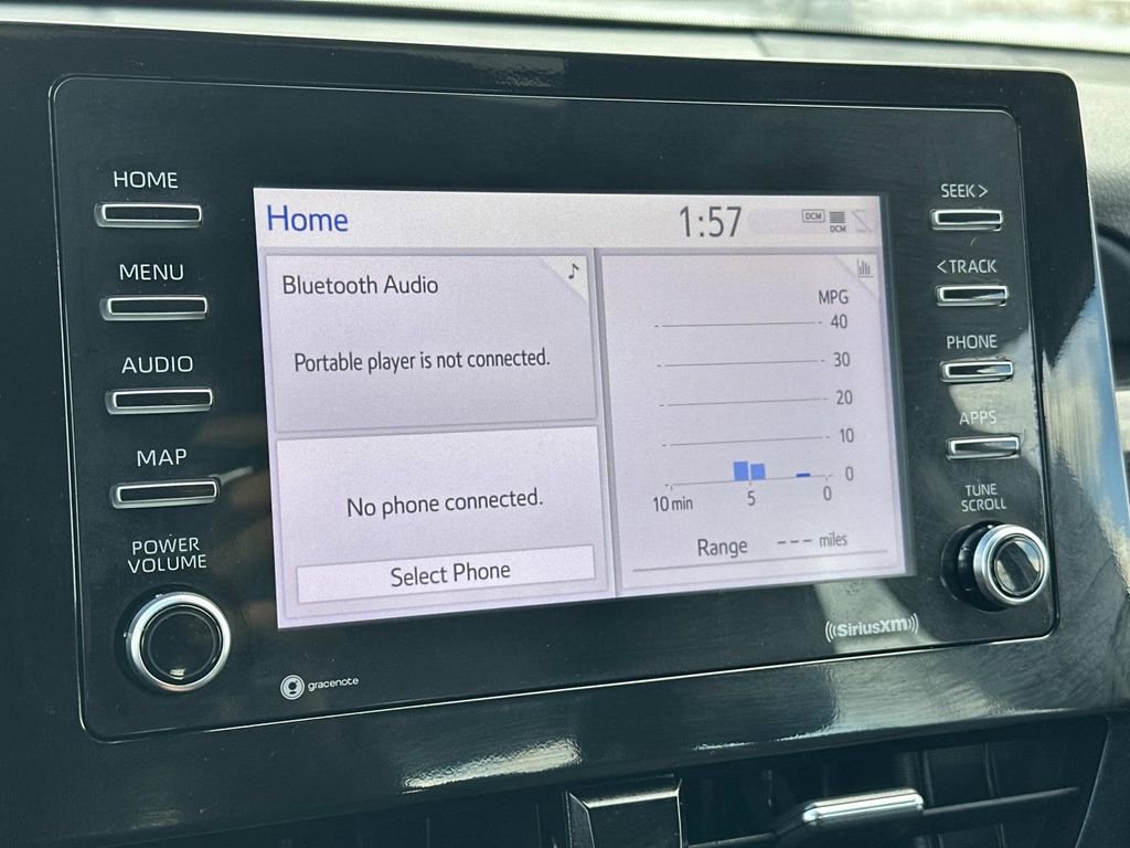 Used 2023 Toyota Camry SE image 11