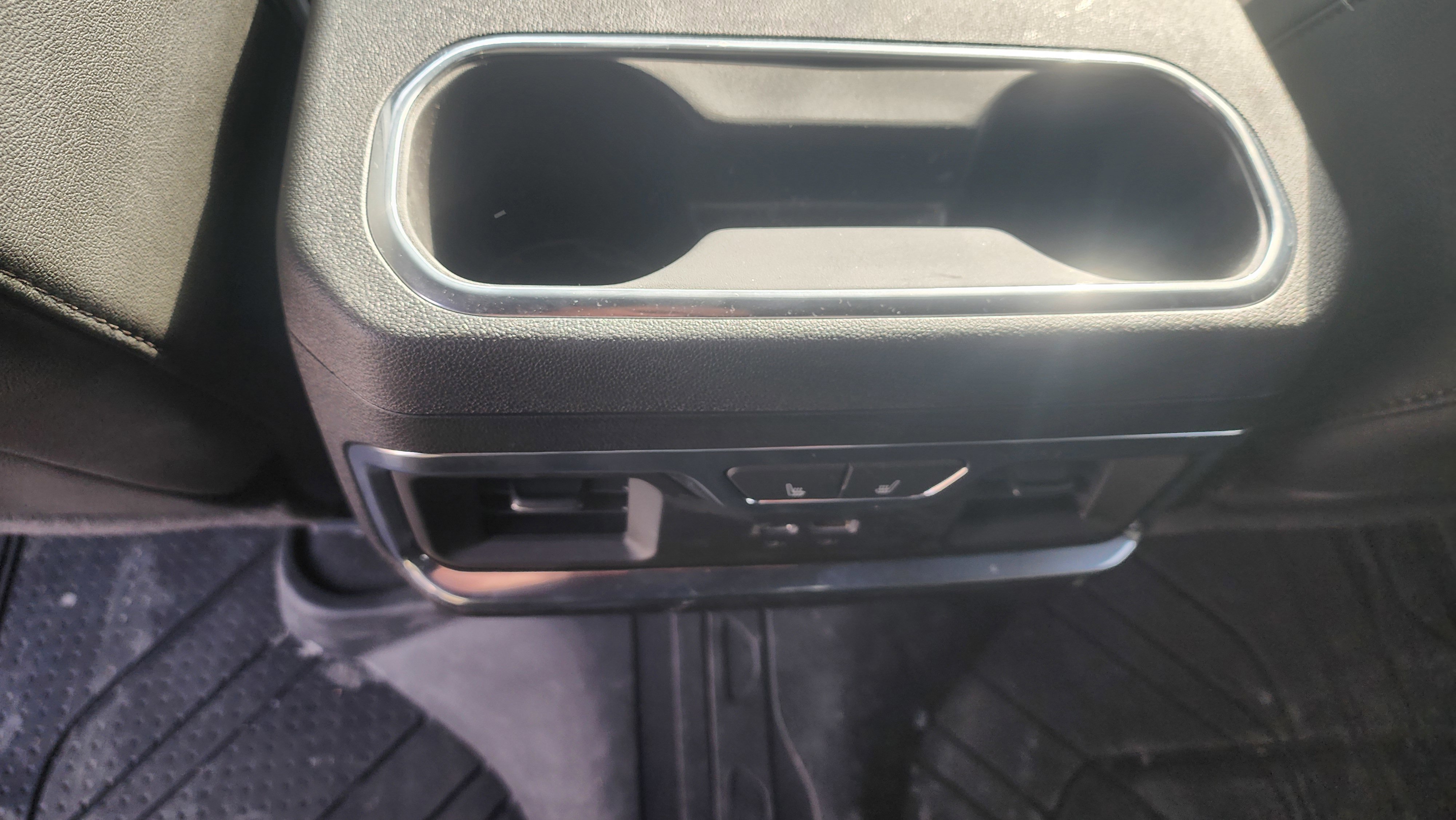 Used 2025 Chevrolet Silverado 1500 High Country image 8