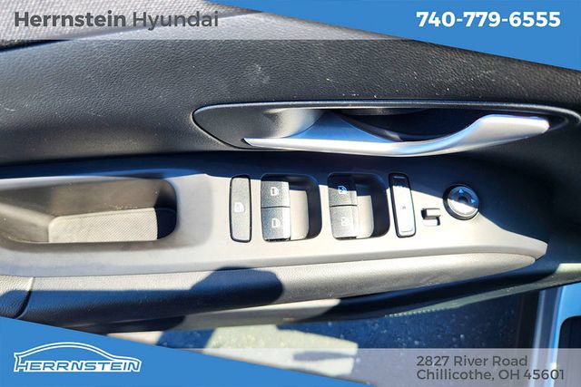 Used 2024 Hyundai Tucson SEL w/ Convenience Package FWD image 9