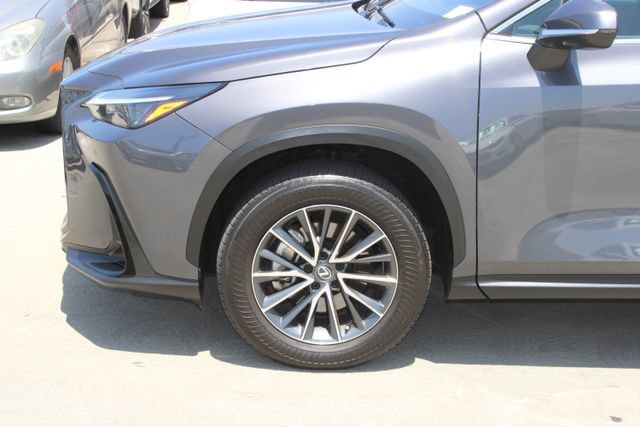 Certified 2022 Lexus NX 350 AWD w/ Premium Package image 4