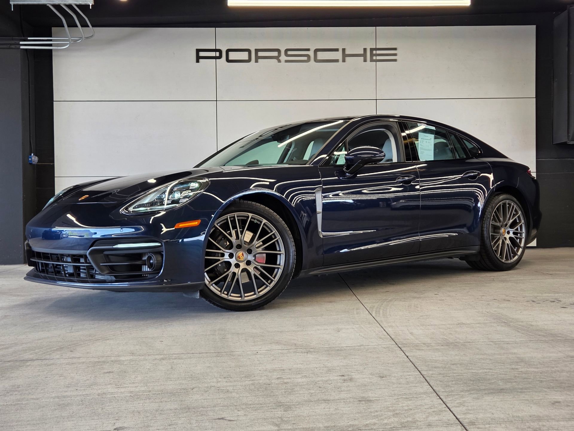 Certified 2023 Porsche Panamera 4 Platinum Edition
