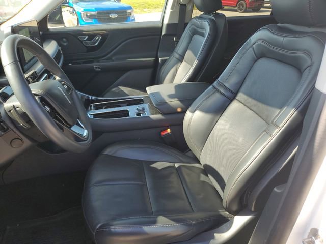 Used 2025 Lincoln Aviator Reserve w/ Illumination Package AWD/4WD image 27