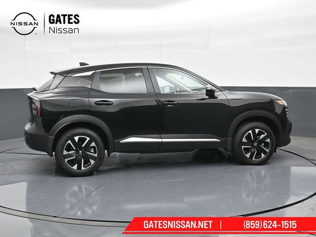 Certified 2025 Nissan Kicks SV w/ Illumination Package AWD/4WD image 3