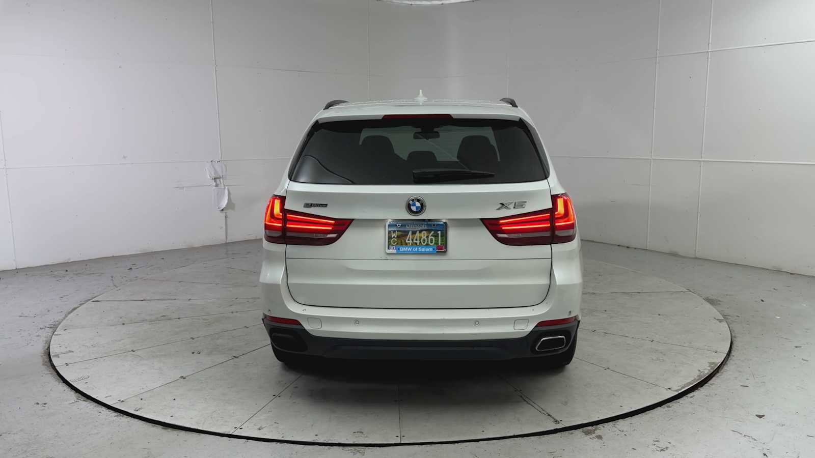 Used 2016 BMW X5 xDrive40e image 3