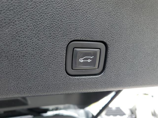 Certified 2023 Cadillac XT6 Premium Luxury w/ Technology Package image 13