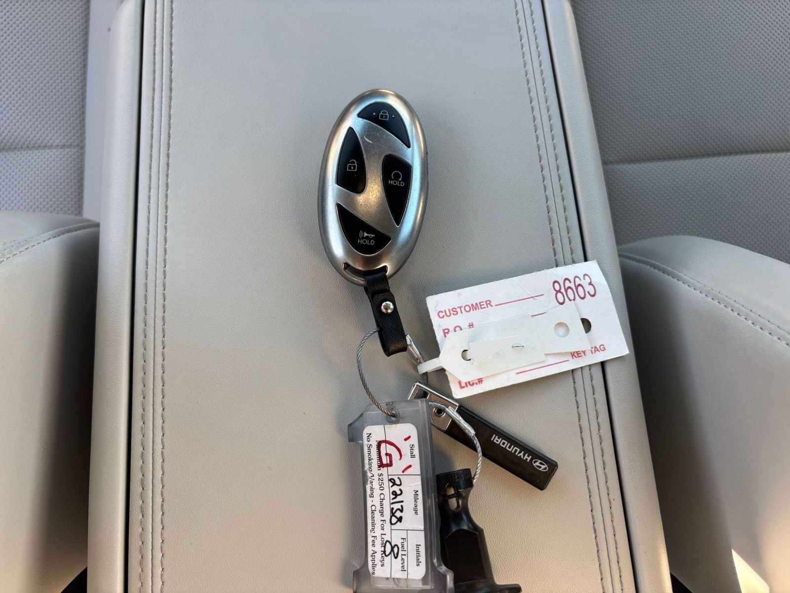 Used 2025 Hyundai Santa Fe SEL image 23