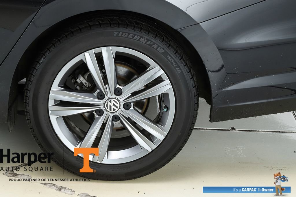 Used 2020 Volkswagen Jetta R-Line image 6