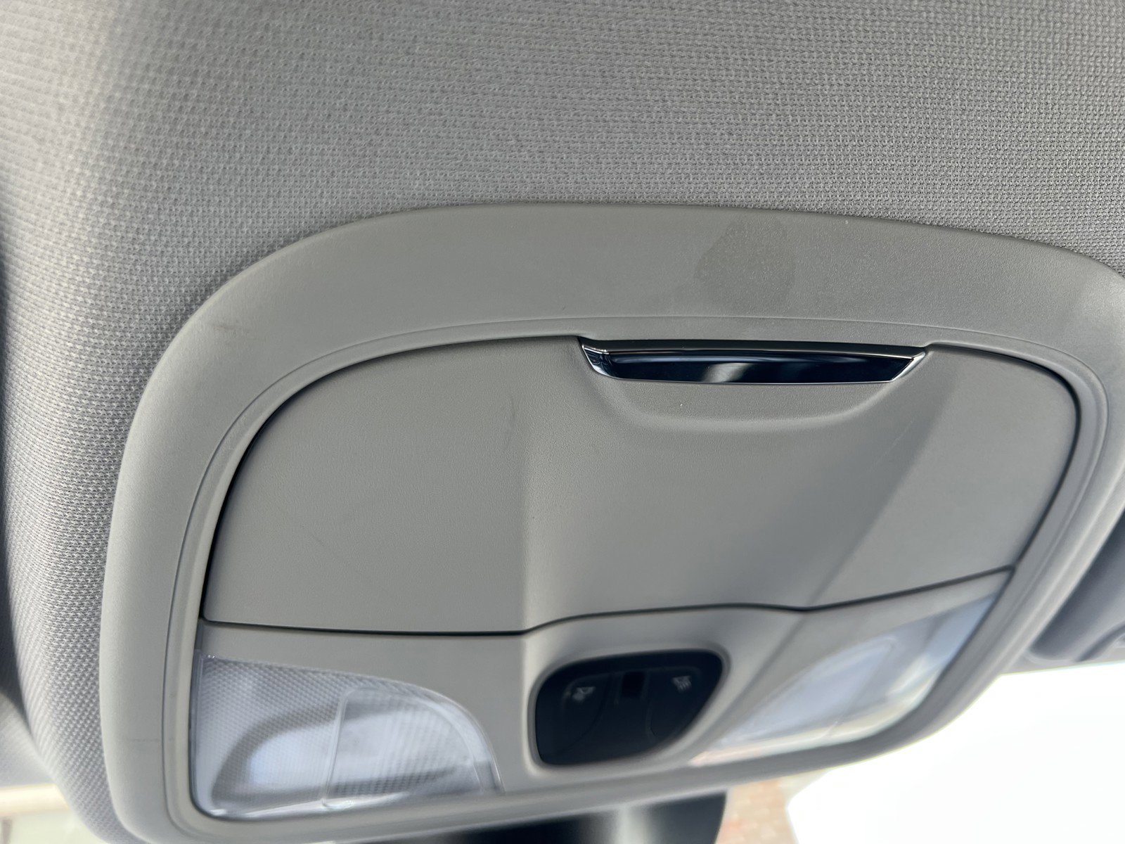 Used 2021 Jeep Cherokee Latitude Plus image 27