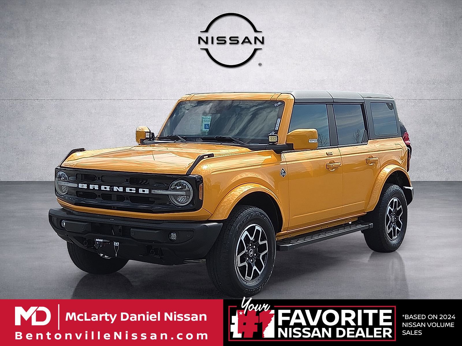 Used 2022 Ford Bronco Outer Banks AWD/4WD image 2