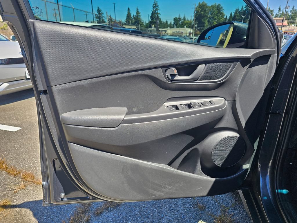 Used 2018 Hyundai Kona SE AWD/4WD image 21